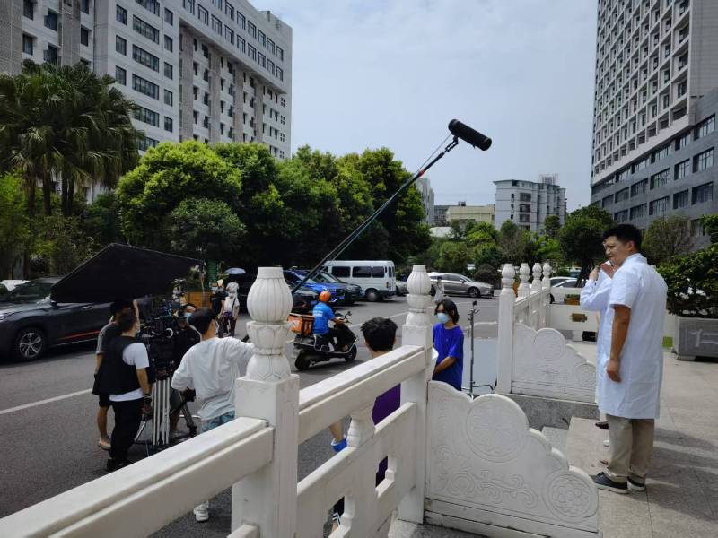 延安广告片拍摄公司低成本实现高规格制作的诀窍